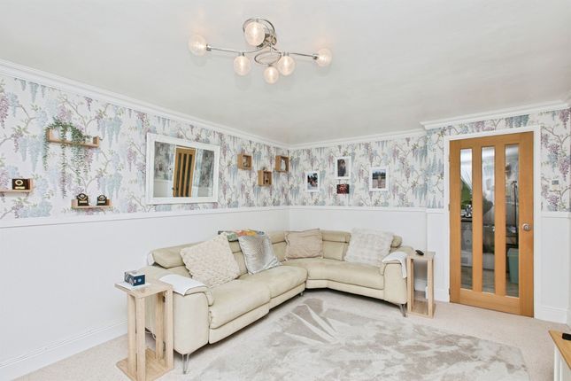 Flat 36, Lambourn Court, Lambourn Drive, Derby photo 4