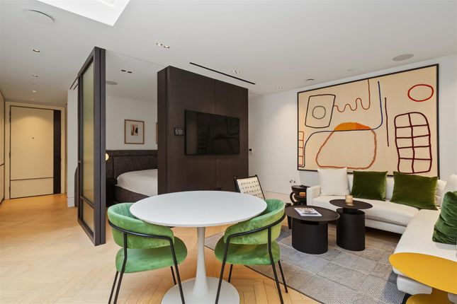 Flat 7, 8, Park Crescent, London photo 4
