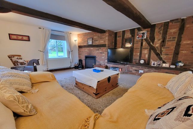 2, Blacksmith's Cottage, Norwich Road, Barham, Ipswich, Suffolk, IP6 photo 4