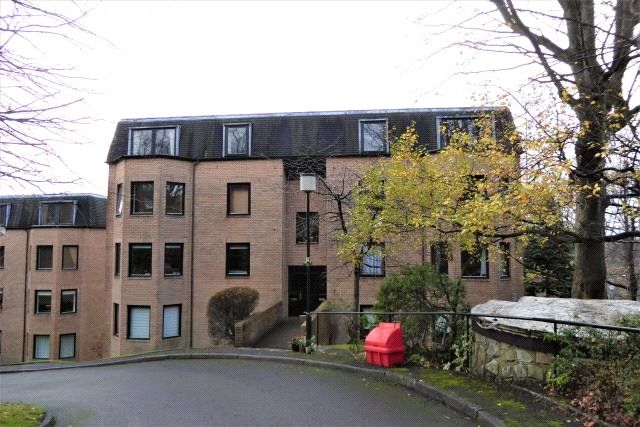 Thumbnail Flat to rent in Partickhill Road, Glasgow