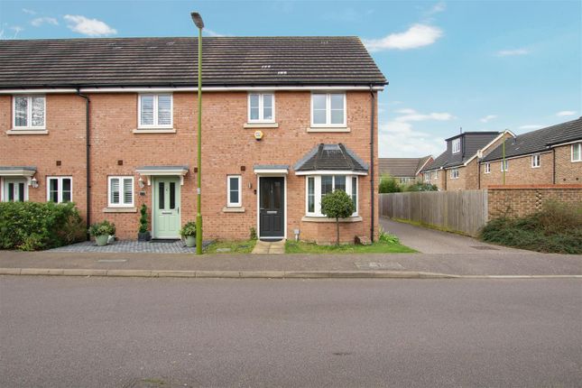 End terrace house for sale in Aldermere Avenue, Cheshunt, Waltham Cross