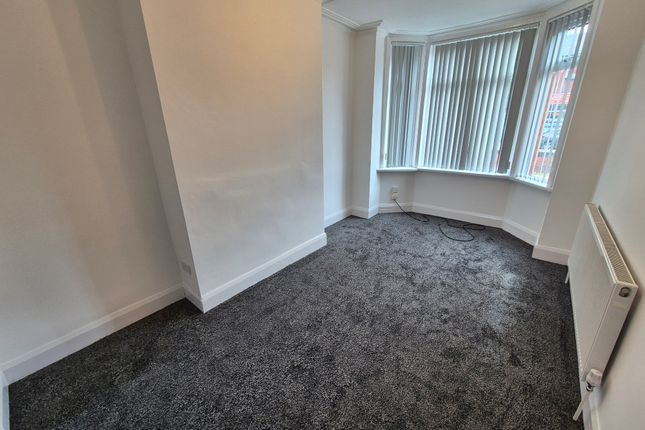 133, Station Road, Swinton, Manchester photo 3