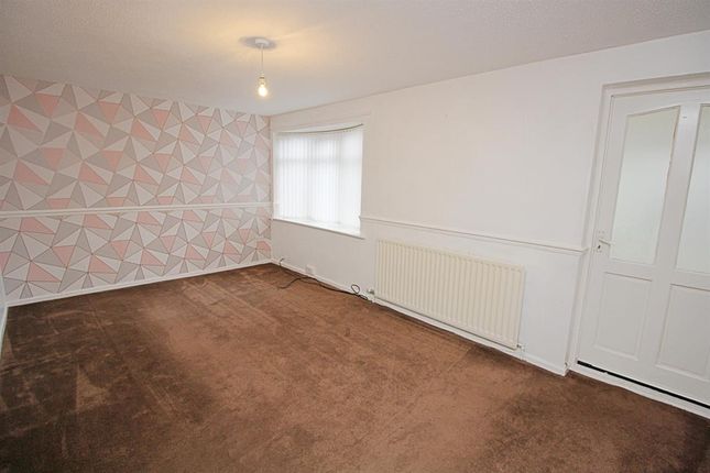 8 Bathgate Close, Wallsend photo 3