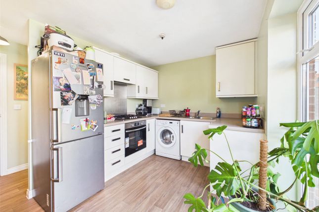 20, Fauld Drive Kingsway, Gloucester photo 3