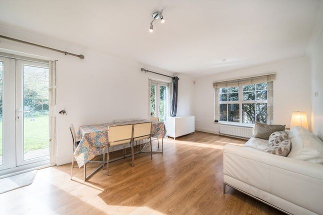 3 Meadowside Apartments, 1C, Daysbrook Road, London photo 2