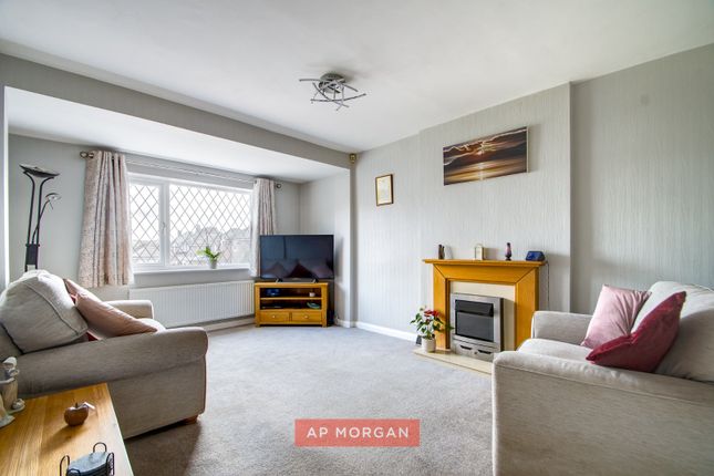 12, Summerfield Avenue, Dudley photo 2