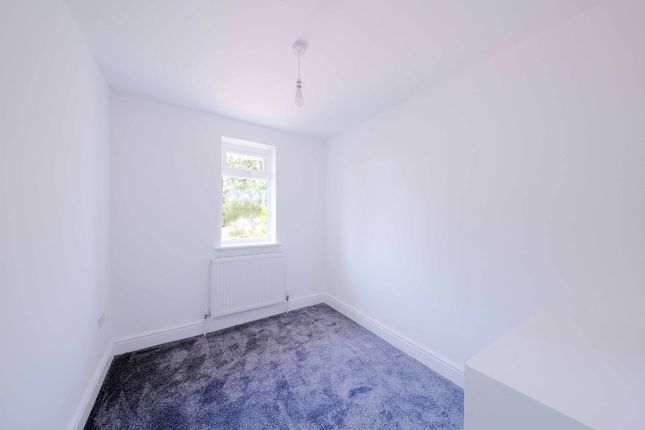 3, Fairacre, Maidenhead photo 5