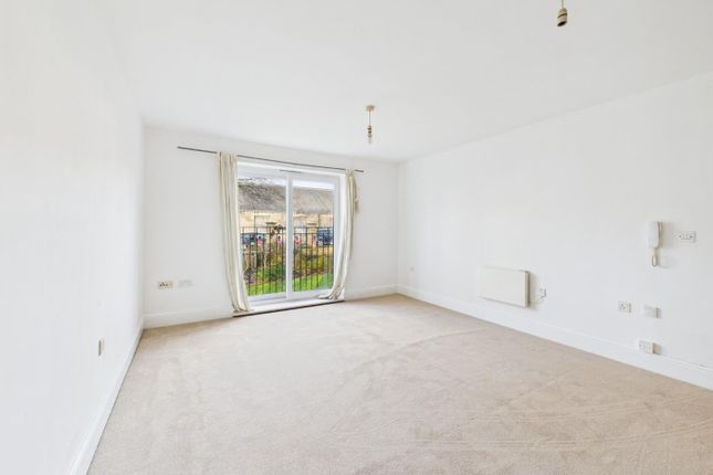 7, Merchants Court, Bingley photo 3