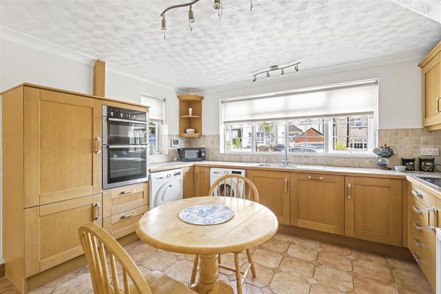 Rosebank, 1, Highfields, Saffron Walden photo 3