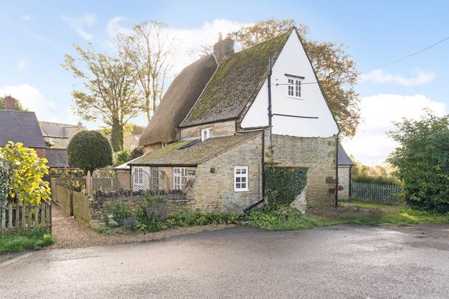 Thumbnail Cottage for sale in Greatworth, Banbury
