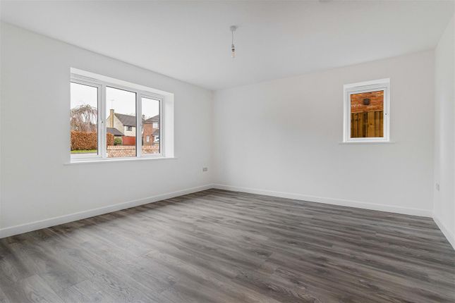 10a, Bower Hall Drive, Steeple Bumpstead photo 3