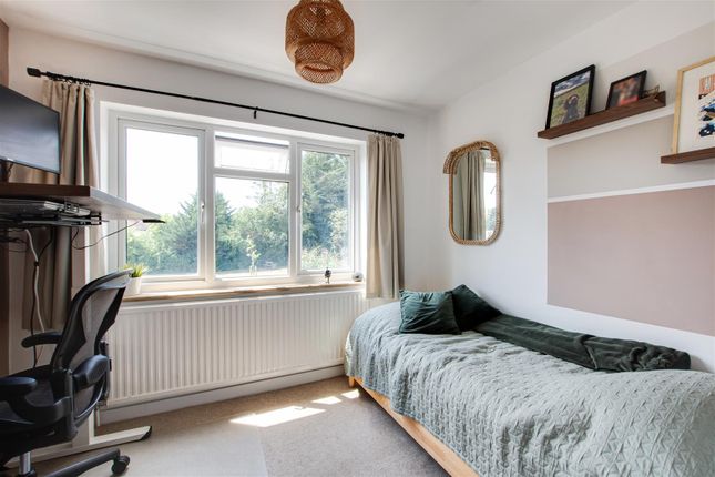 21, Old Hill, Orpington photo 4