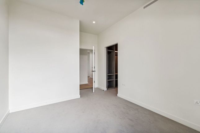 Thumbnail Penthouse to rent in London