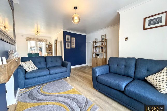 31 Lilburn Close, East Boldon photo 2
