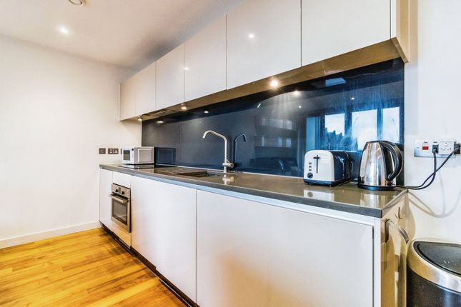 Apartment 17, 2, Munday Street, Manchester photo 3