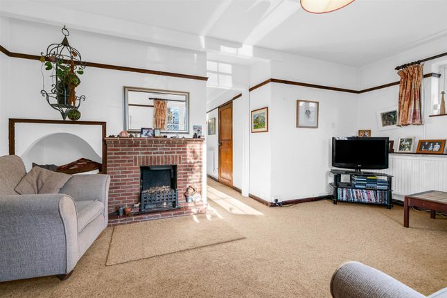 62, Bridge Road, Welwyn Garden City photo 4