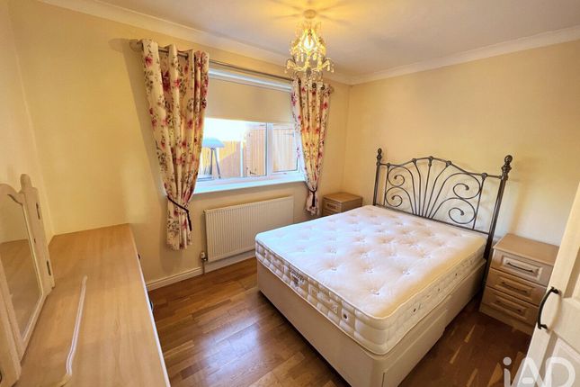 6, Beaulieu Avenue, Kingswinford photo 4