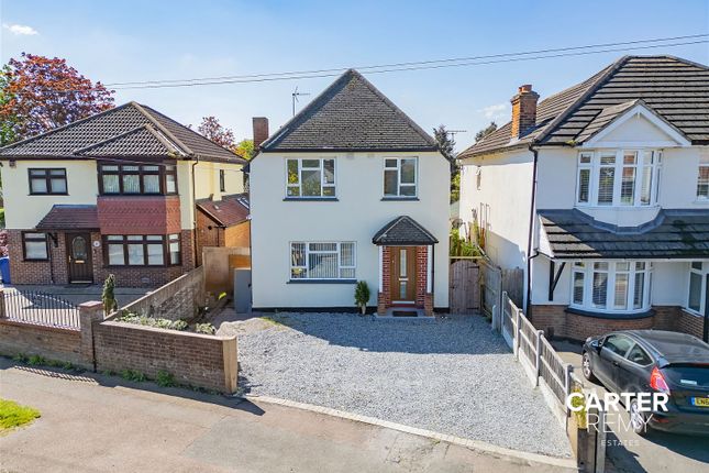Thumbnail Detached house for sale in Long Lane, Grays