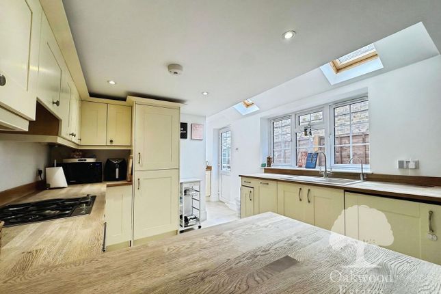 6, Fairfield Road, Burnham photo 5