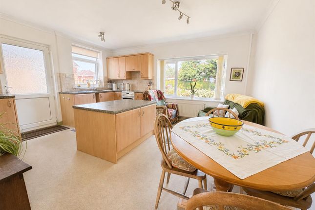 Daleja, Glebe Road, Newent photo 3