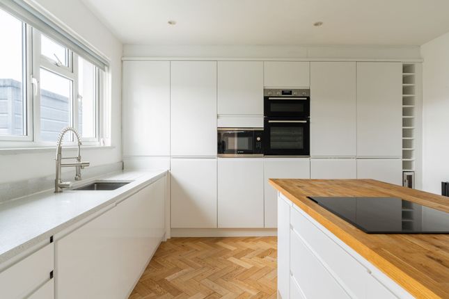 33 The Ridgway, Brighton photo 4