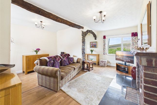 2 Broadlands,, Bishops Tawton, Devon photo 2