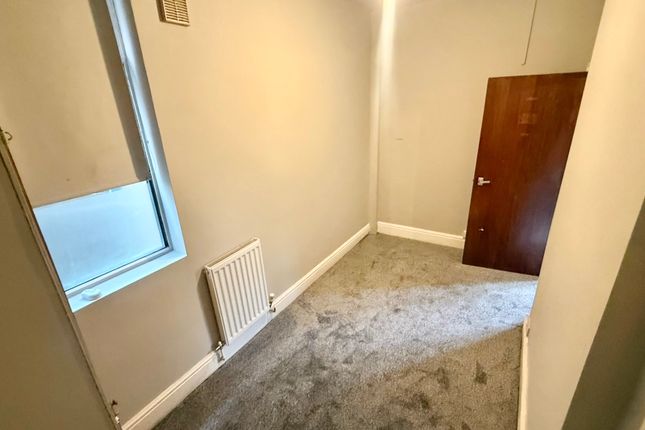 Flat 1a, Birmingham photo 5