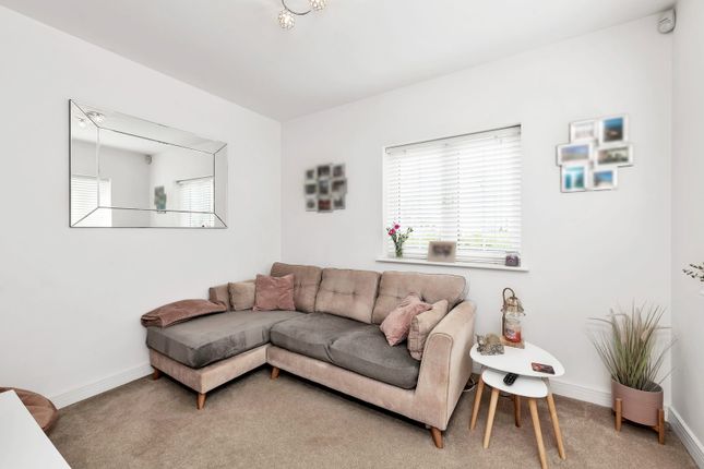 26, Braeburn Way, Bedford photo 4
