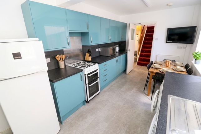 10 Ewhurst Road, Brighton photo 2
