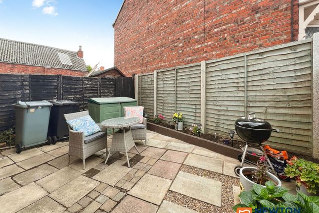 7b Edward Street, Grantham photo 2