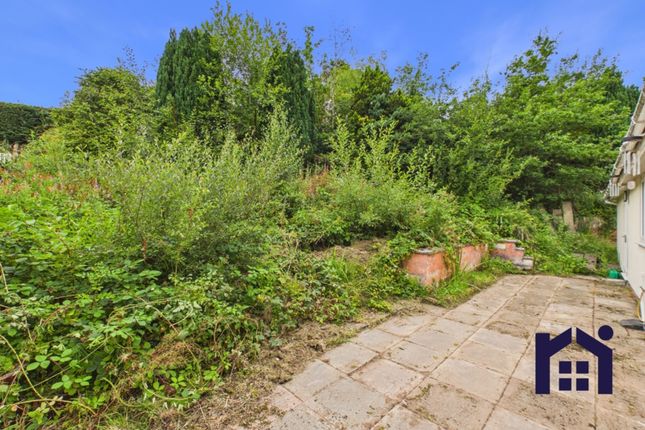 2 Whalley Road, Chorley photo 4