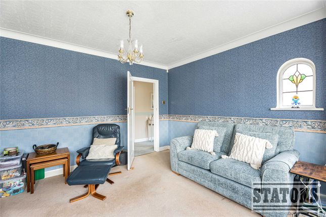 7, Carlton Avenue, London photo 4