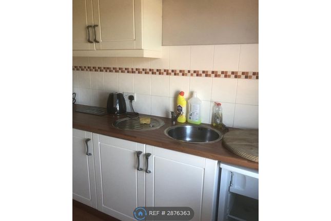 Flat, Hull Road Hessle, Hull photo 4