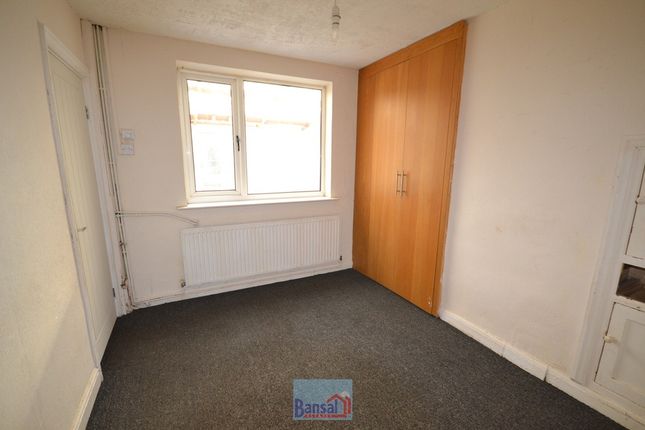 35, Burnaby Road, Coventry photo 4