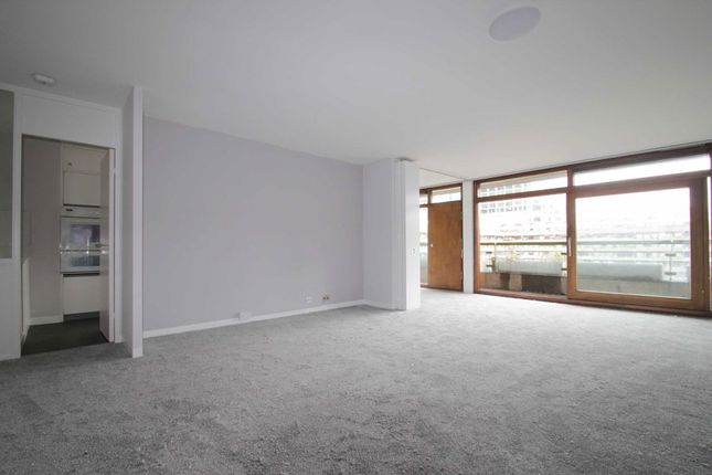 Flat 511, Gilbert House, Barbican, London photo 2