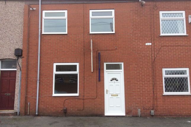 2 bed terraced house to rent in Crown Street, Hindley, Wigan WN2