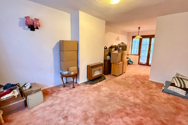 59, Crowder Park, South Brent photo 4
