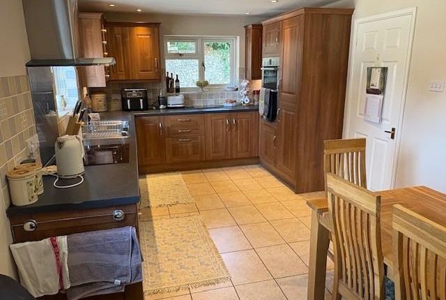 1, Manor Farm Cottages, Andover photo 5