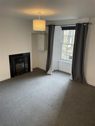 17A, Crossgate, Cupar photo 5