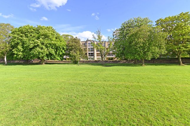 Thumbnail Flat for sale in Windsor Court, Cavendish Avenue, Harrogate