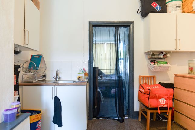 Flat 1 - 5 , Lancaster Road, Morecambe photo 5