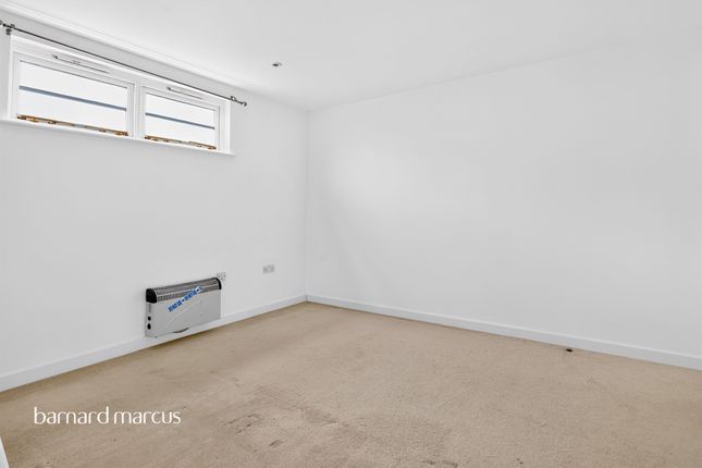 Hildreth Street Mews, London photo 3