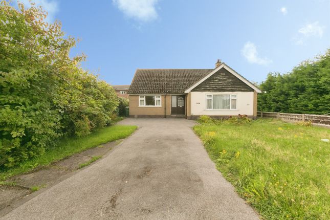4-bed bungalow on 376a, Station Road, Winsford, £90,000