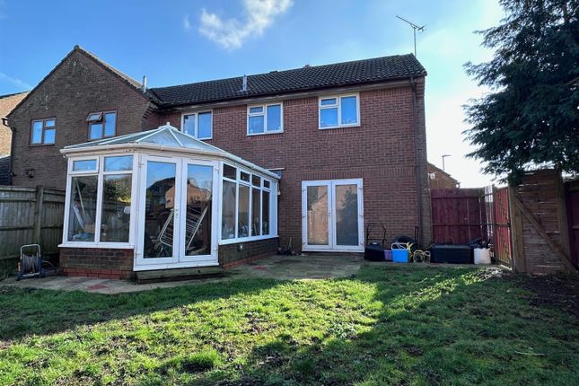 1, Hodcombe Close, Eastbourne photo 2
