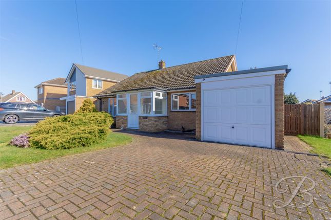 Thumbnail Detached bungalow to rent in St. Peters Avenue, Warsop, Mansfield