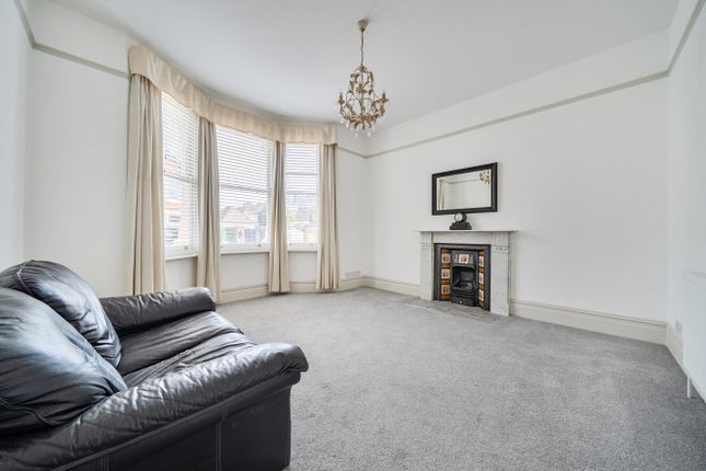 16, Lennox Road East, Kent photo 3
