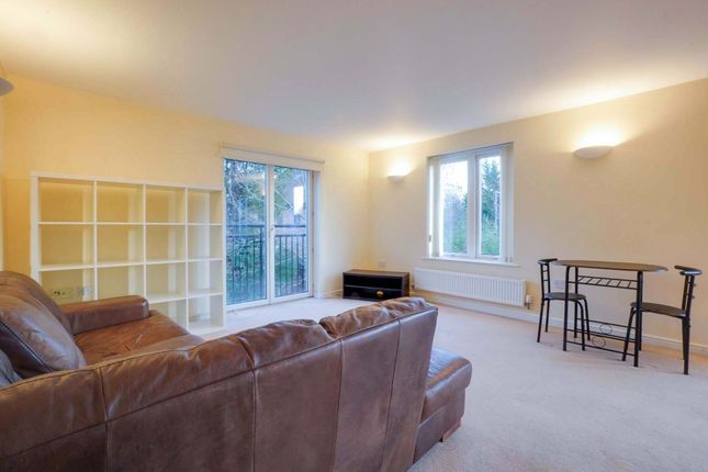 29, Hermitage Court, Leicester photo 3
