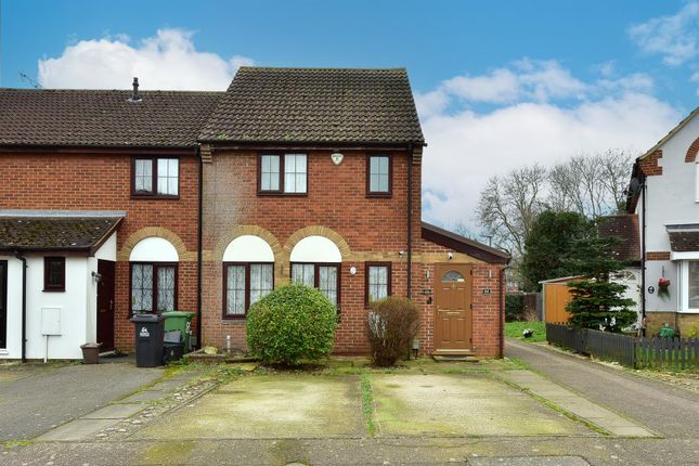 End terrace house for sale in Hollybush Way, Cheshunt, Waltham Cross