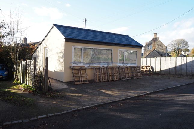Retail premises to let in Brantwood Road, Midway, Chalford