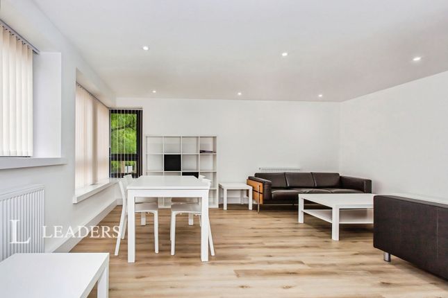23, Fitzwilliam Road, Cambridgeshire photo 5